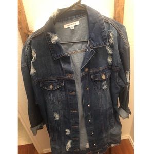 Comfortable yet stylish boyfriend jean jacket
